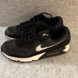 Nike Air Max size 10