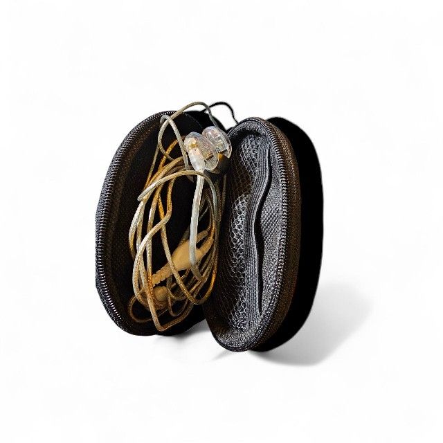 Shure SE215 Pro Wired Earbuds Professional