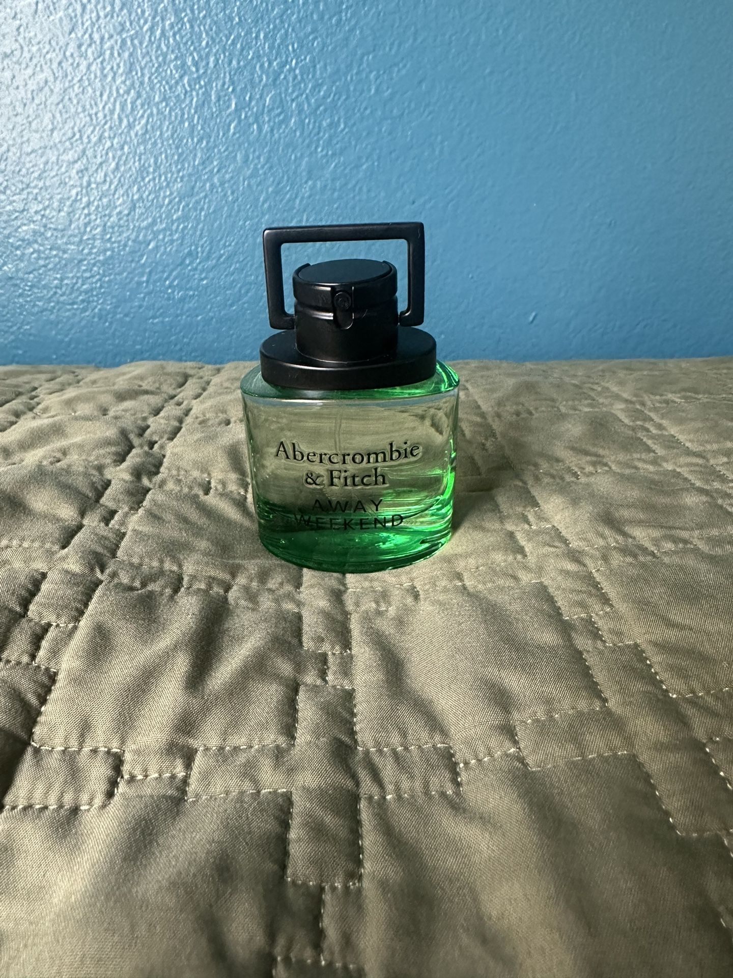 Abercrombie & Fitch Away Weekend 1.7oz