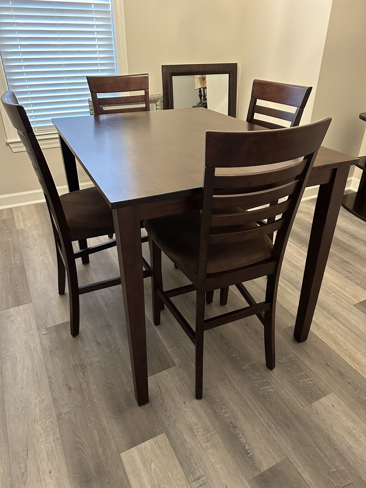 Four Piece Dining Set