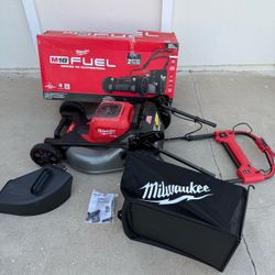 Milwaukee M18 FUEL Brushless Cordless 21 in. Walk Behind Dual Battery Self-Propelled Mower (Tool-Only)