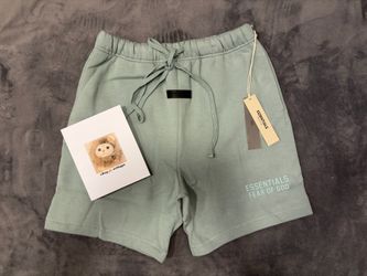 Fear Of God Essentials Shorts Sycamore Green - Size S NEW WITH TAGS