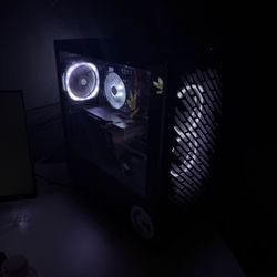 GAMING PC WITH SPECS