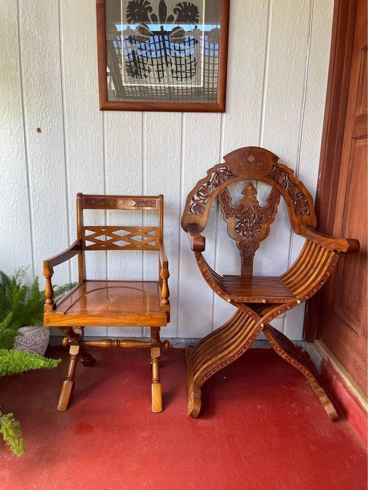 Indian Rosewood King And Queen Chairs