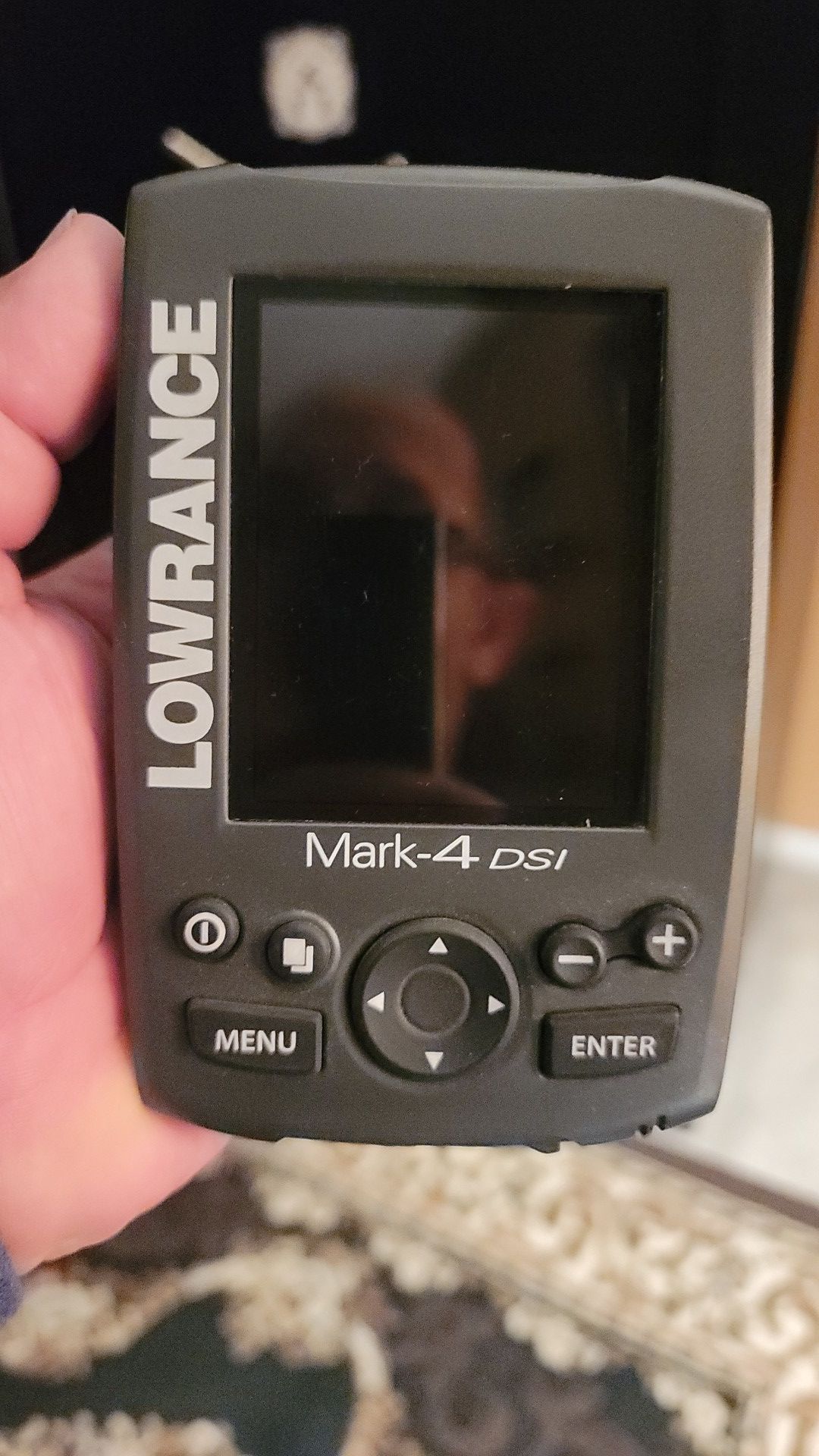 Fish finder for boats or canoeing ! Lowrance mark 4 DSI.