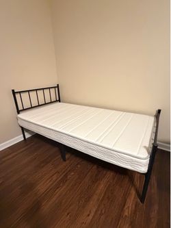 Bed frame & Mattress