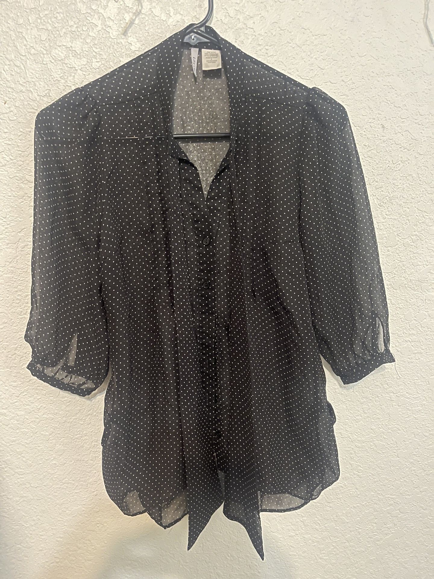 Lilly Lou - Size S - Blouse - Sheer