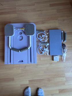 Portable pilates machine