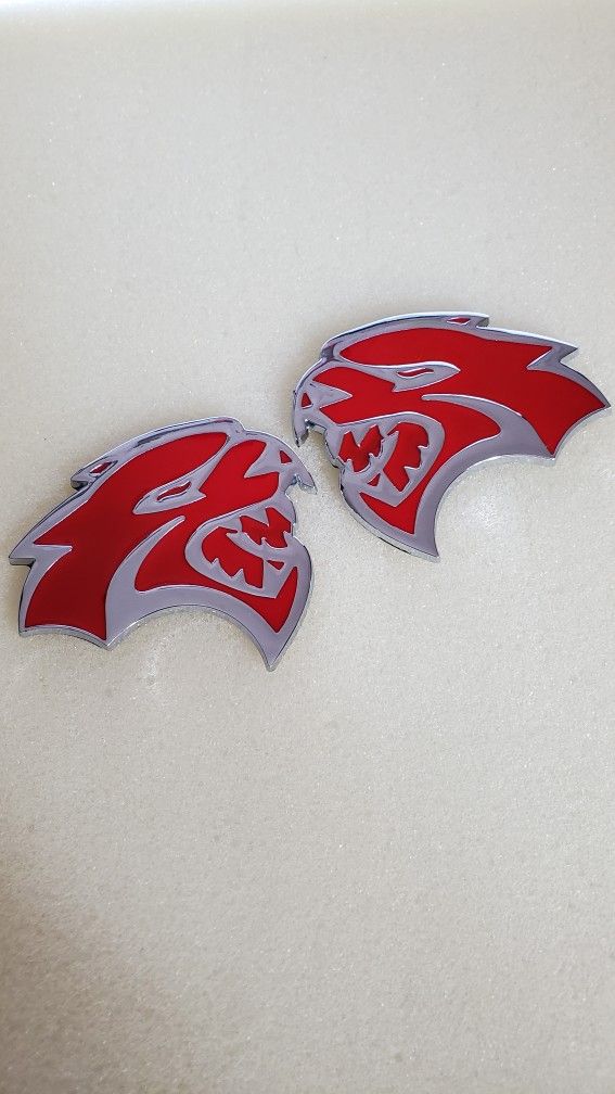 2Pcs L/R Metal RED HELLCAT Emblem Sticker Badge Decal for fit all cars