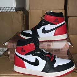 Brand New Men's Nike Air Jordan Retro 1 High Black Toe Shoes Size 9.5