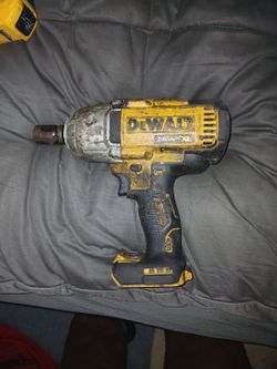 Dewalt impact 20 volt Max