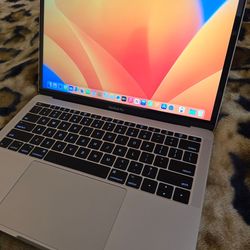 2017 Macbook Pro A1708 i5, 8gb, 256Gb SSD,Office 2022, Excellent Condition, AC Charger for Excellent Sale