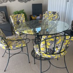 Glass Top Table And  4 Chairs
