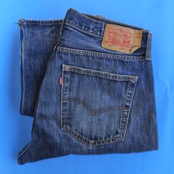 LEVI  BLUE JEANS 👖 501