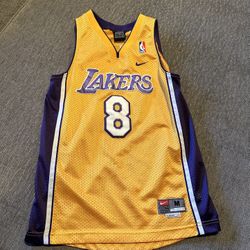 Nike NBA Vintage Kobe Bryant Lakers Youth Jersey Size Medium 
