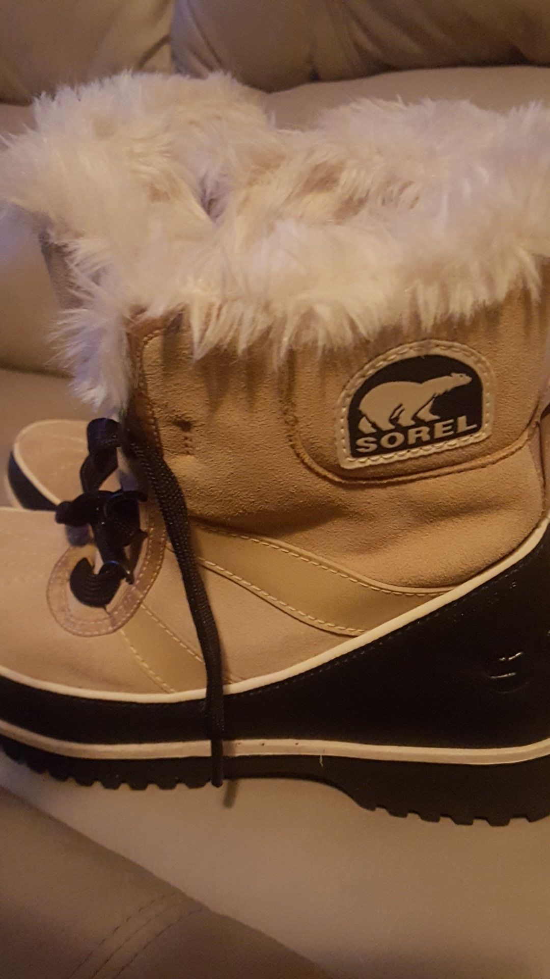 Sorel boots Ladies Size 7