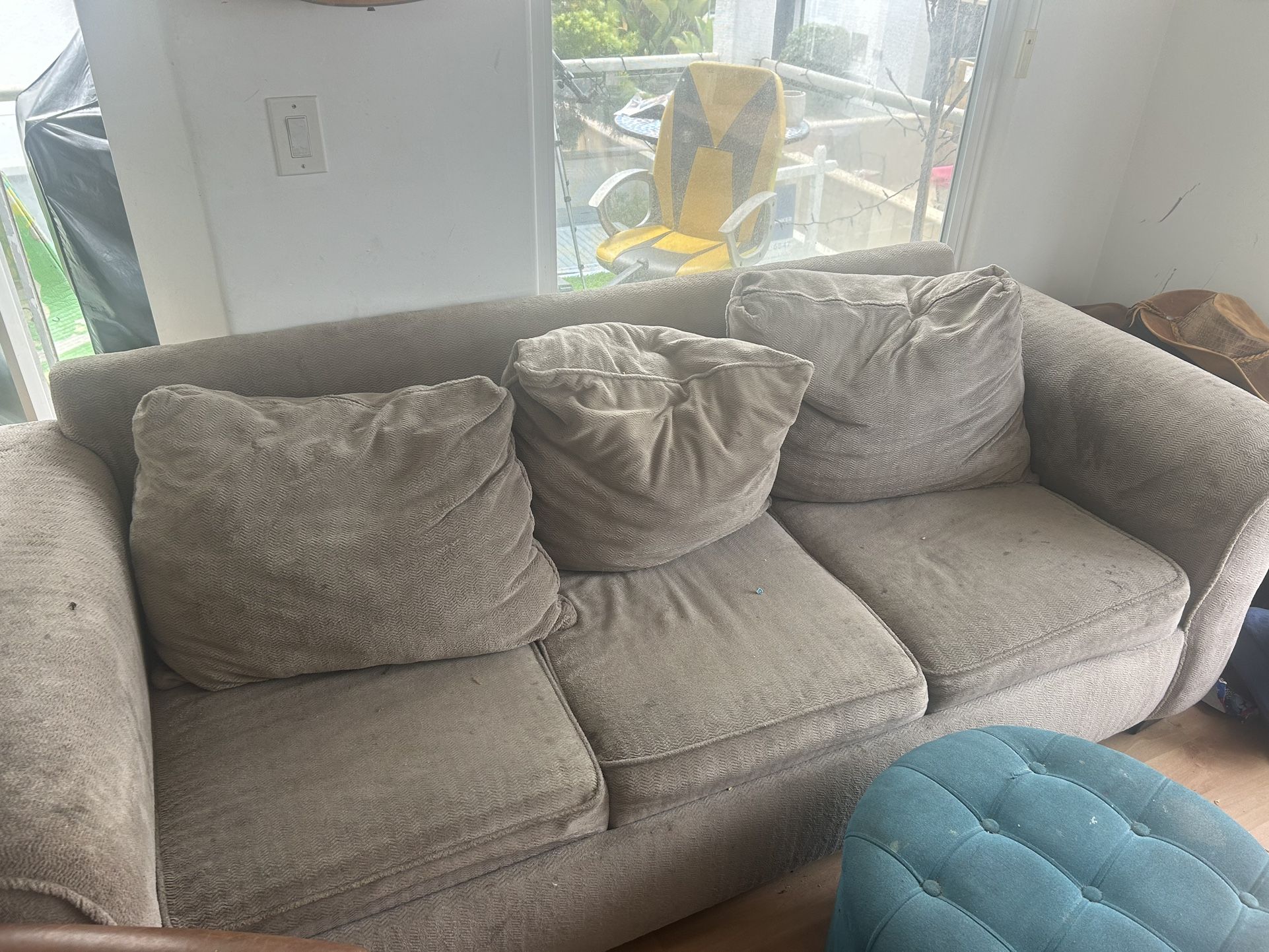 Sofa Couch + Fold out Bed