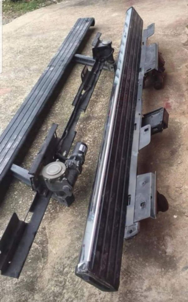 Denali, High Country electric running boards for Sale in Dallas, TX