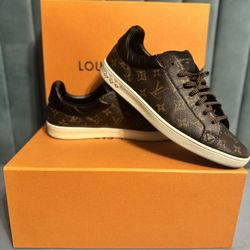 Louis Vuitton Luxembourg Size 10