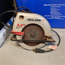 Skilsaw 2.4 HP Model 5175 Bail Bearing Output. Electric  Saw