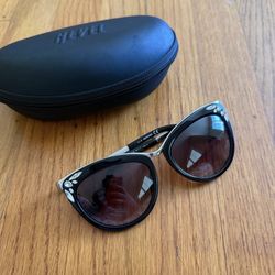 Swarovski Cat Eye Sunglasses Black Crystal Accent Designer Women’s Shades w/ Case