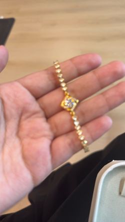 Bracelet