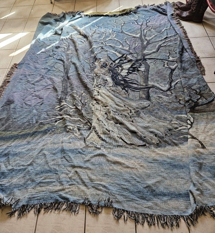 Queen Of The Owls Bed Set
