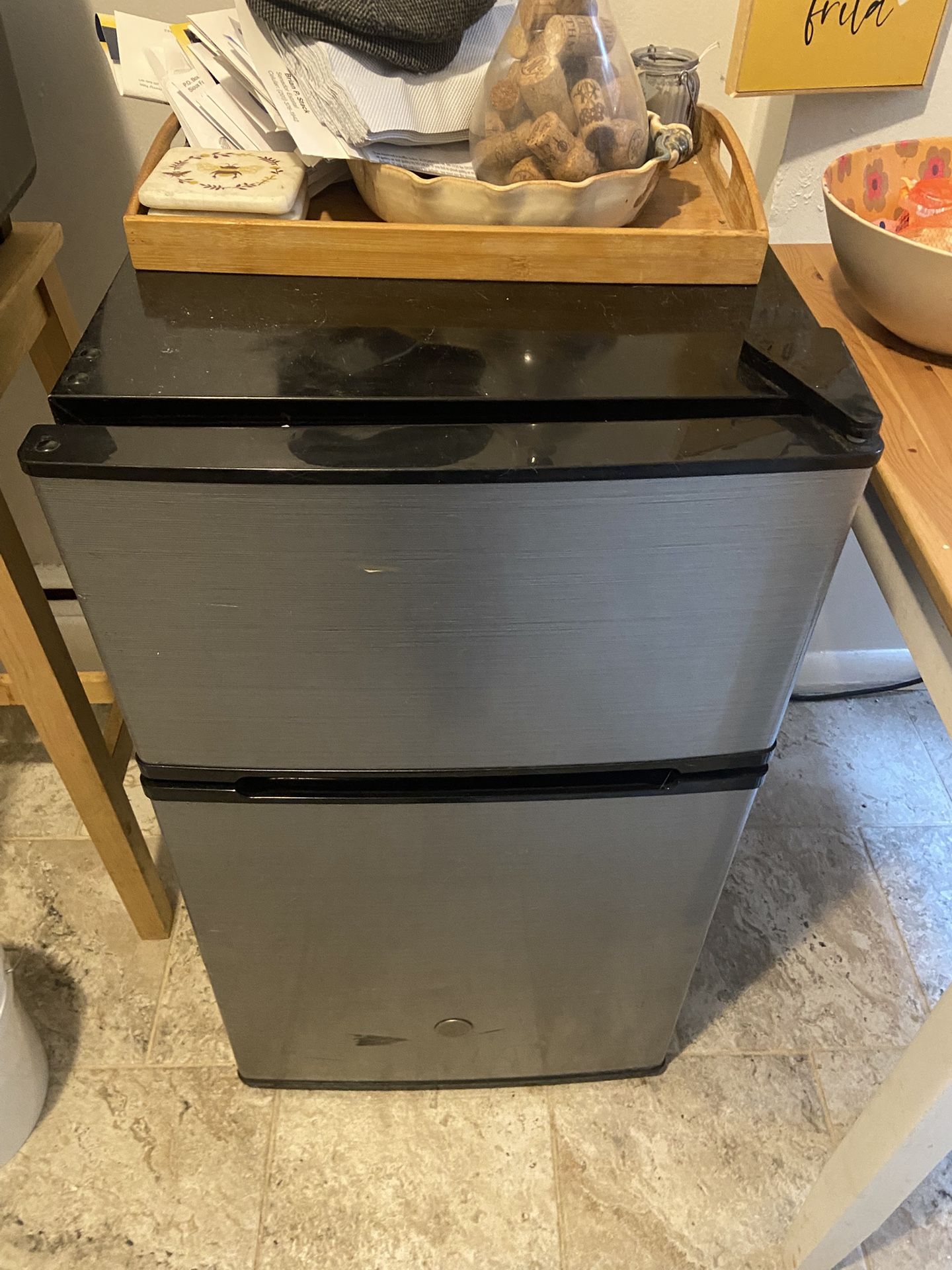 GE Mini Fridge