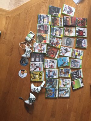 Photo Lot of XBox 360 Games, three controllers and more NEEDS TO GO TODAY