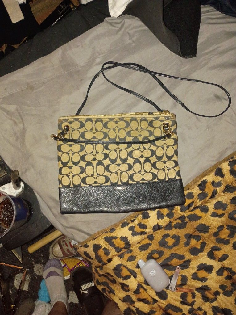 Coach Messenger Bag