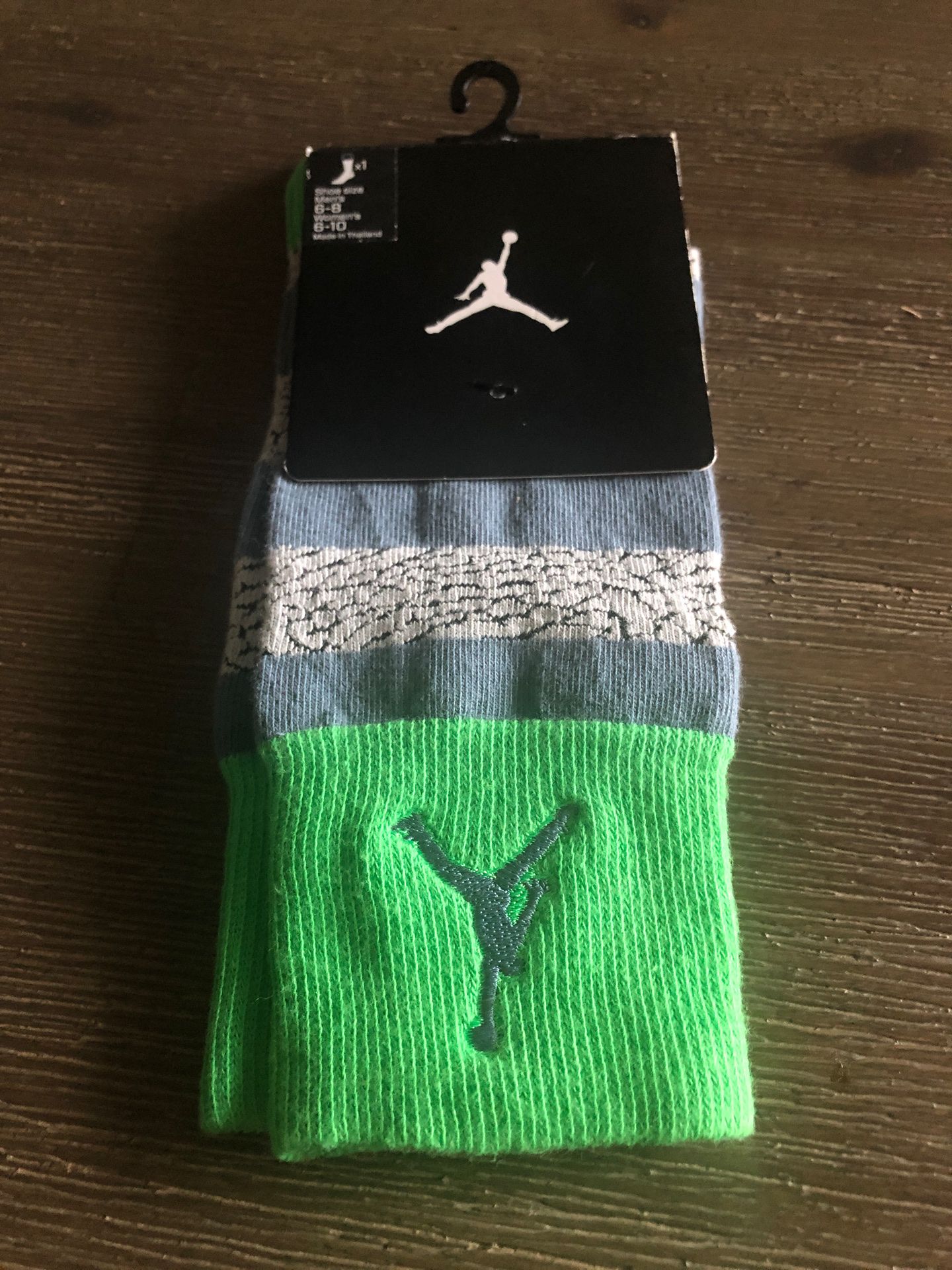 Nike Jordan socks grey & green size medium
