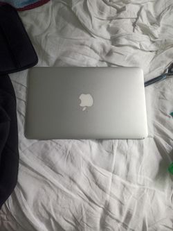 Apple Mac book air