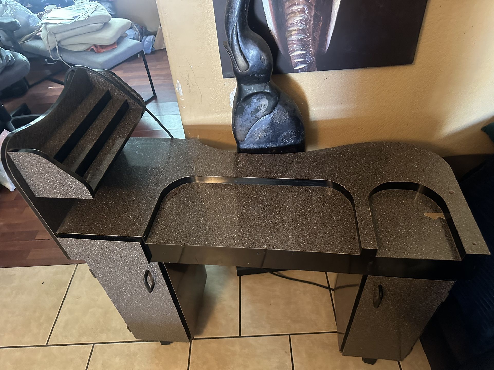 Nails Table.