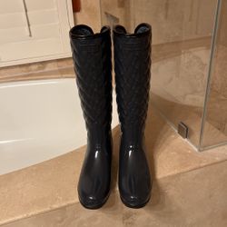 Hunter Rain boots - Quilted Black Womens Size 9