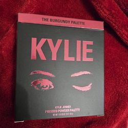 Kylie Pallets