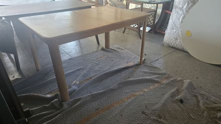 Wood dining table