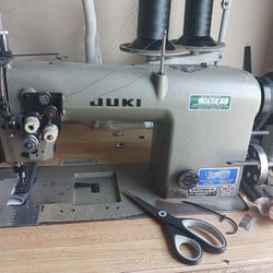 Doble Nidole Sewing Machine......