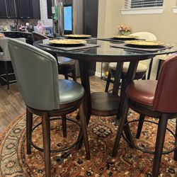 Breakfast Area Table 