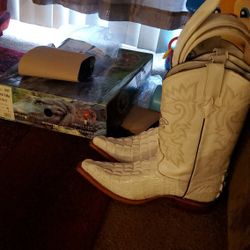 Men Boots And Belt
