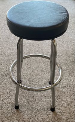 Black Vinyl Round Bar Stool Chrome Frame