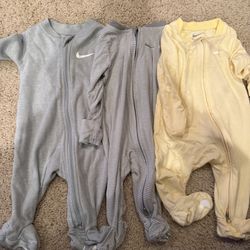 Nike 3month Baby Sleeper X3
