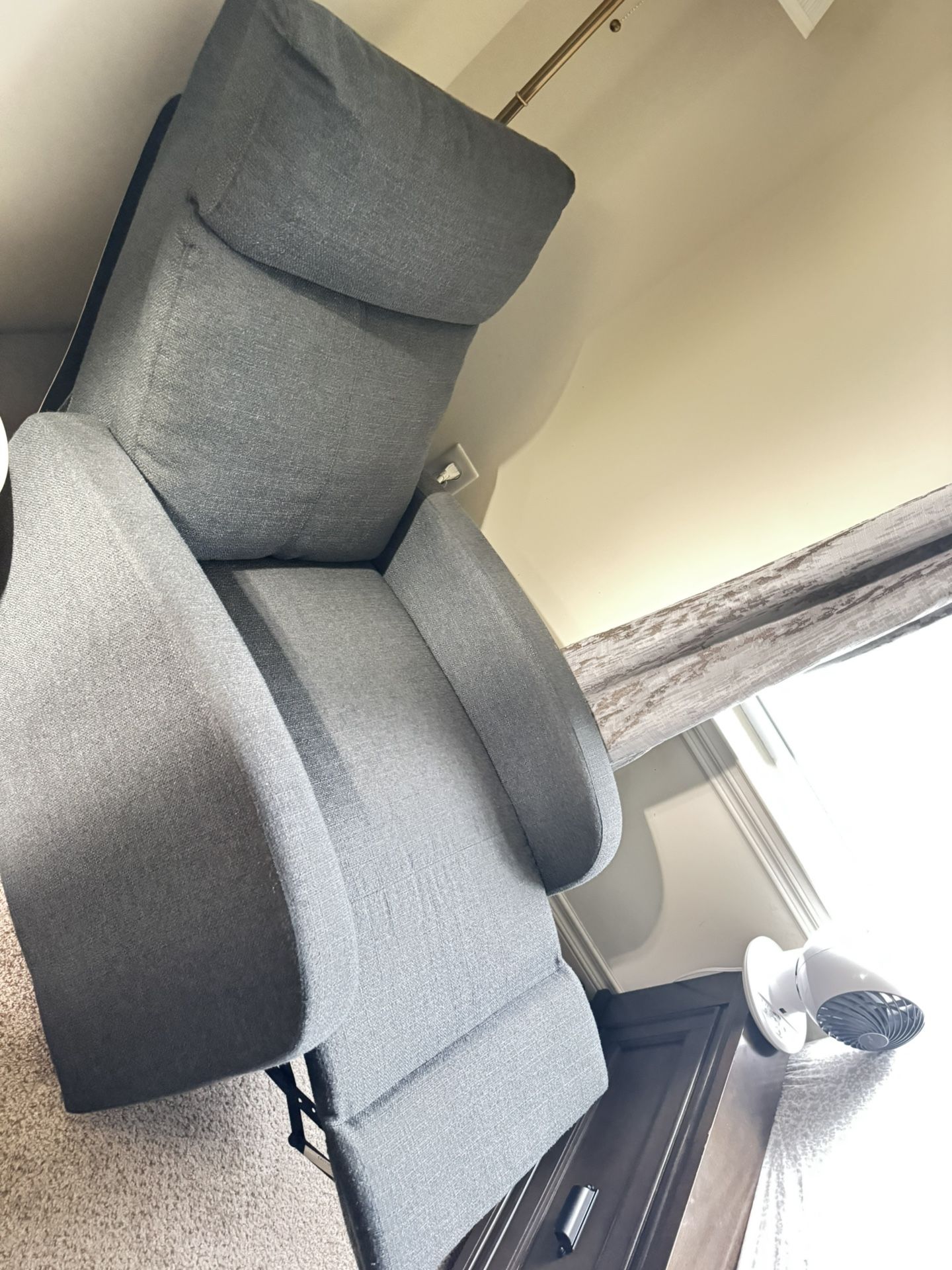 Recliner - Manual