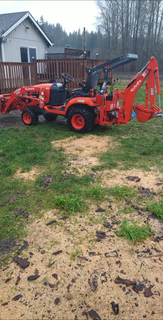2022 Kubota Bx23s Sub Compact Tractor And 2022 Iron Eagle 17 Foot Trailer