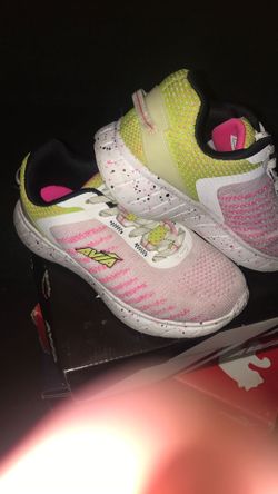 Avi Monsoon Girls Shoes Size 3 In Very Good Condition 