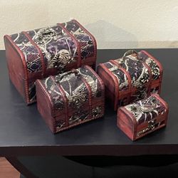 Set of Wooden Storage Boxes Faux Leather With Embossed Design