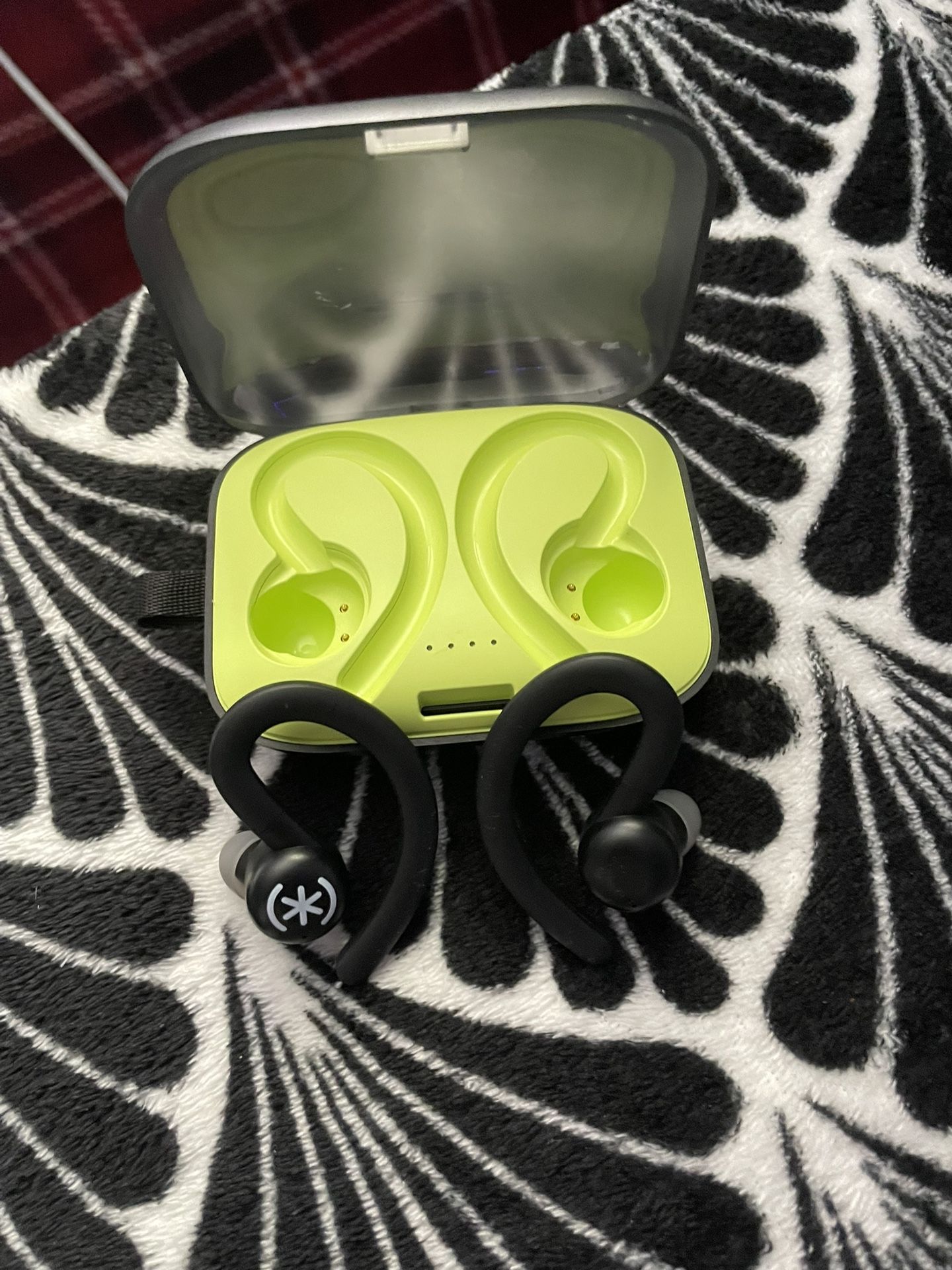 Gemstone Sport Earbuds
