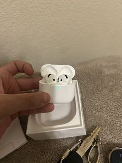 AirPods 4