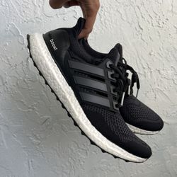 Adidas Ultraboost 1.0 Black - Mens size 10.5 - NEW