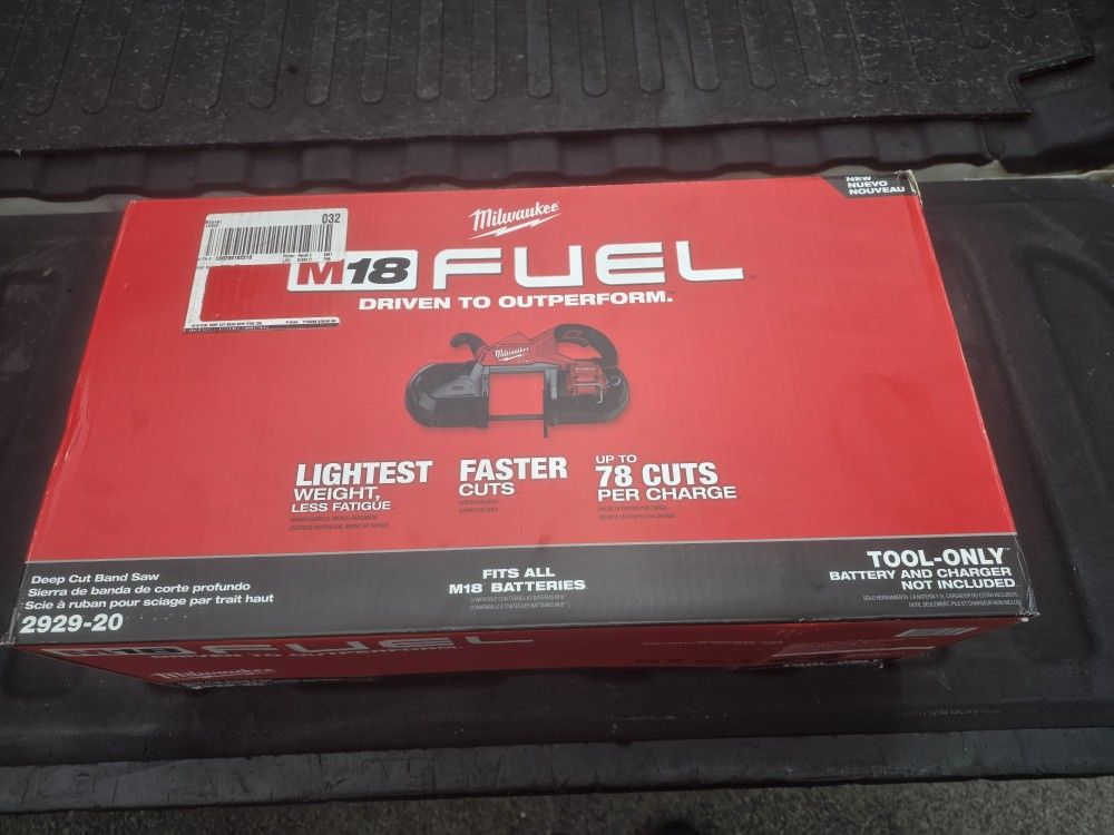 Milwaukee M18 Band Saw