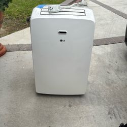 AIR CONDITIONER 